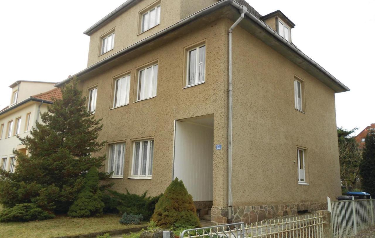 Lovely Apartment In Waren-Mueritz With Kitchen 바렌 외부 사진